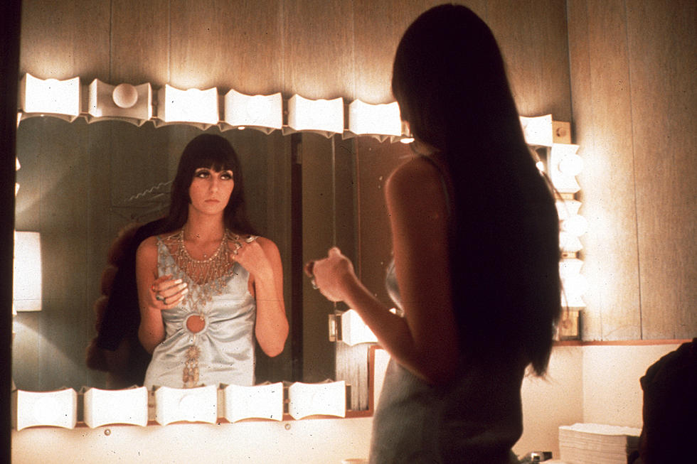 Cher Says Rock Hall of Fame Can 'Go You-Know-What Themselves'