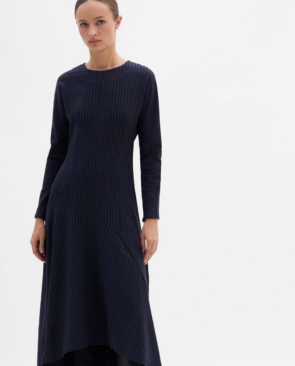 Vestido midi asimétrico