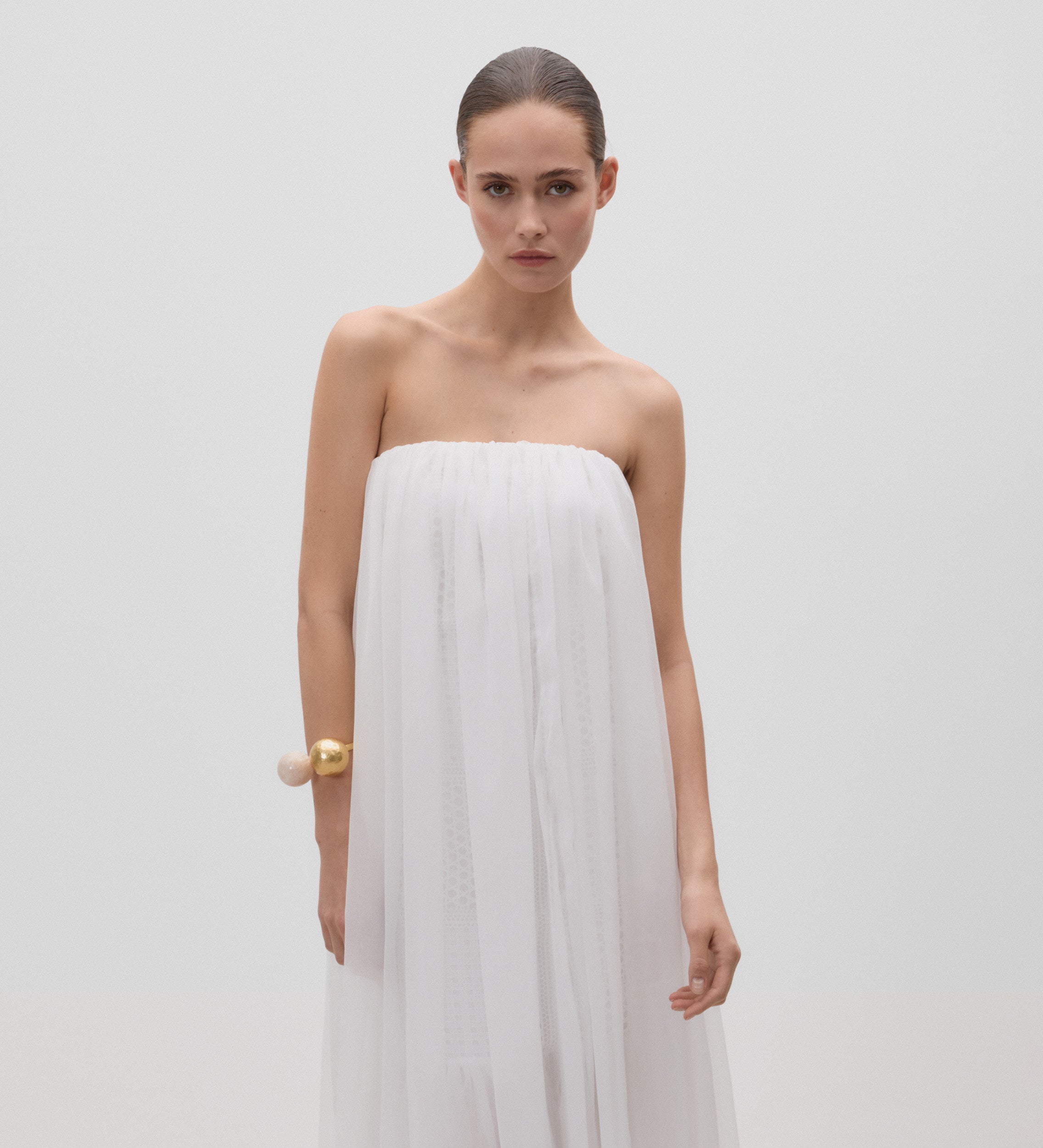 Pulsera dorada bolas